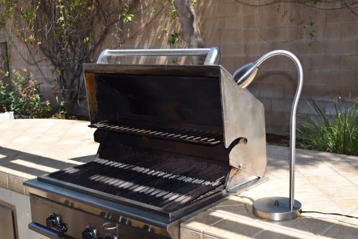 Deck Mounted BBQ Light Flex Threaded Egg 12 Volt