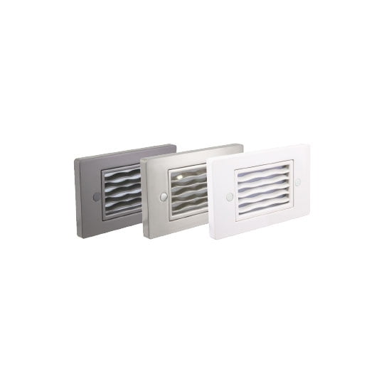 LED SGL Step Light Smooth 120-277 Volts